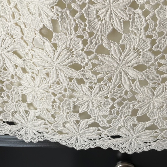 Cream colored lace short sleeve blouse new without tag. - Picture 4 of 4